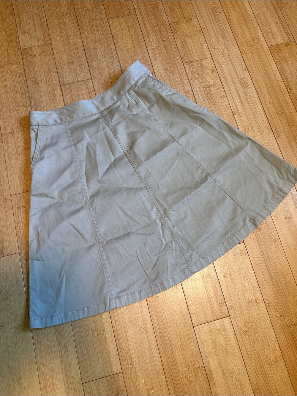 LL Bean Classic Fit size 6 petite a-line skirt w/pockets cotton